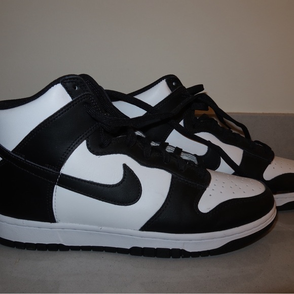 Nike Other - Nike Dunk High Retro